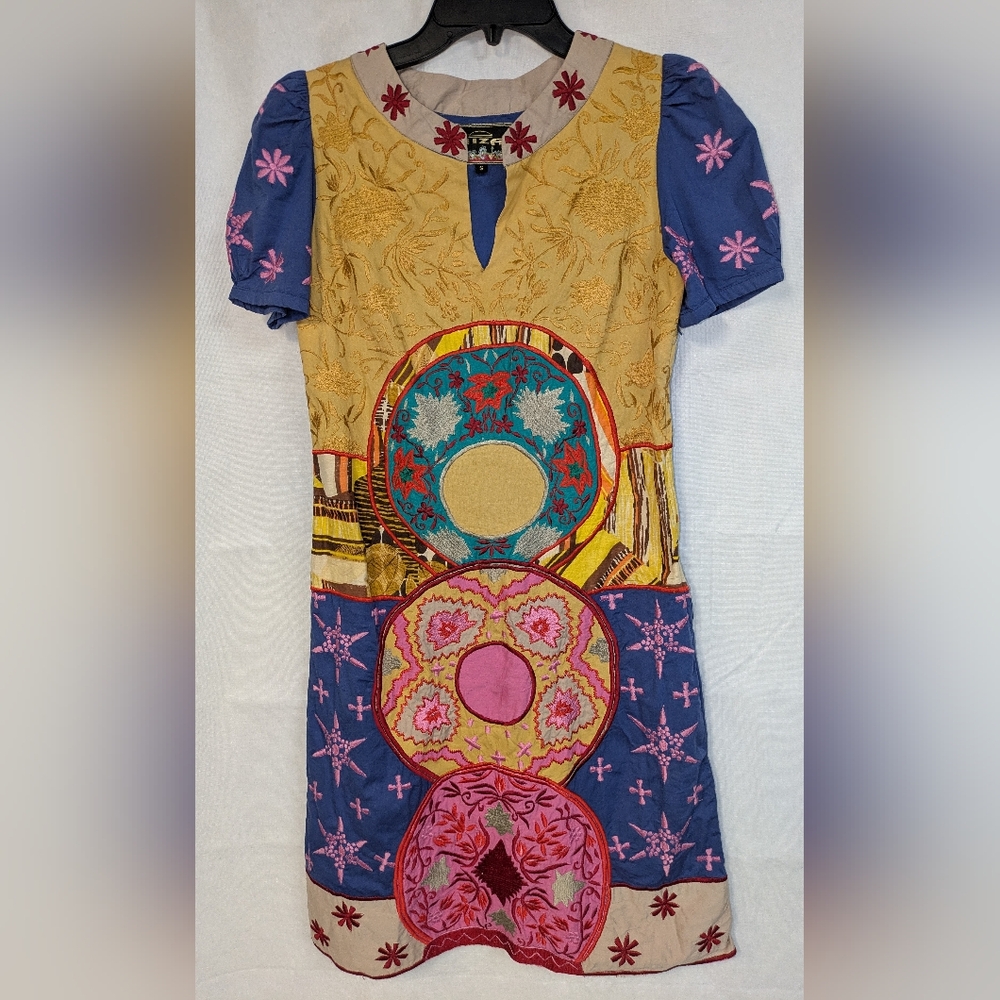 Niza Floral Embroidered Dress Sz. S